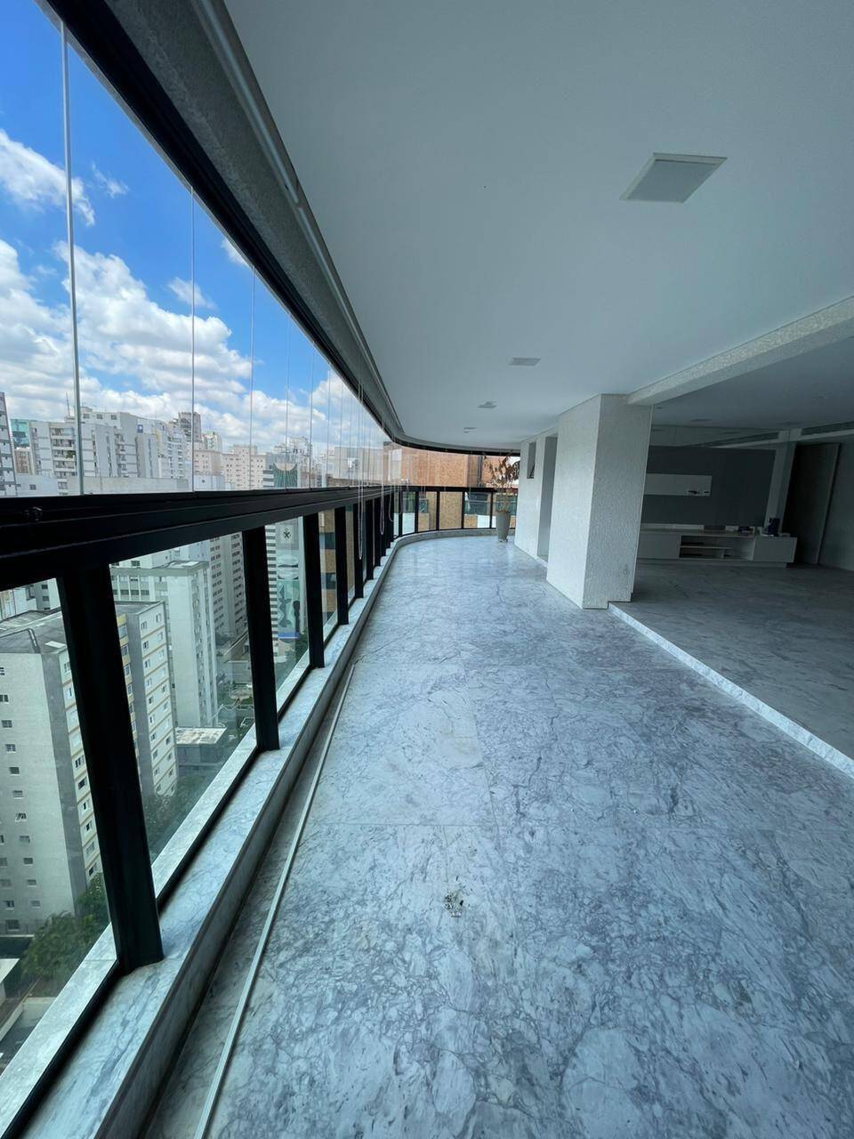 #1518 - Apartamento para Locação em São Paulo - SP