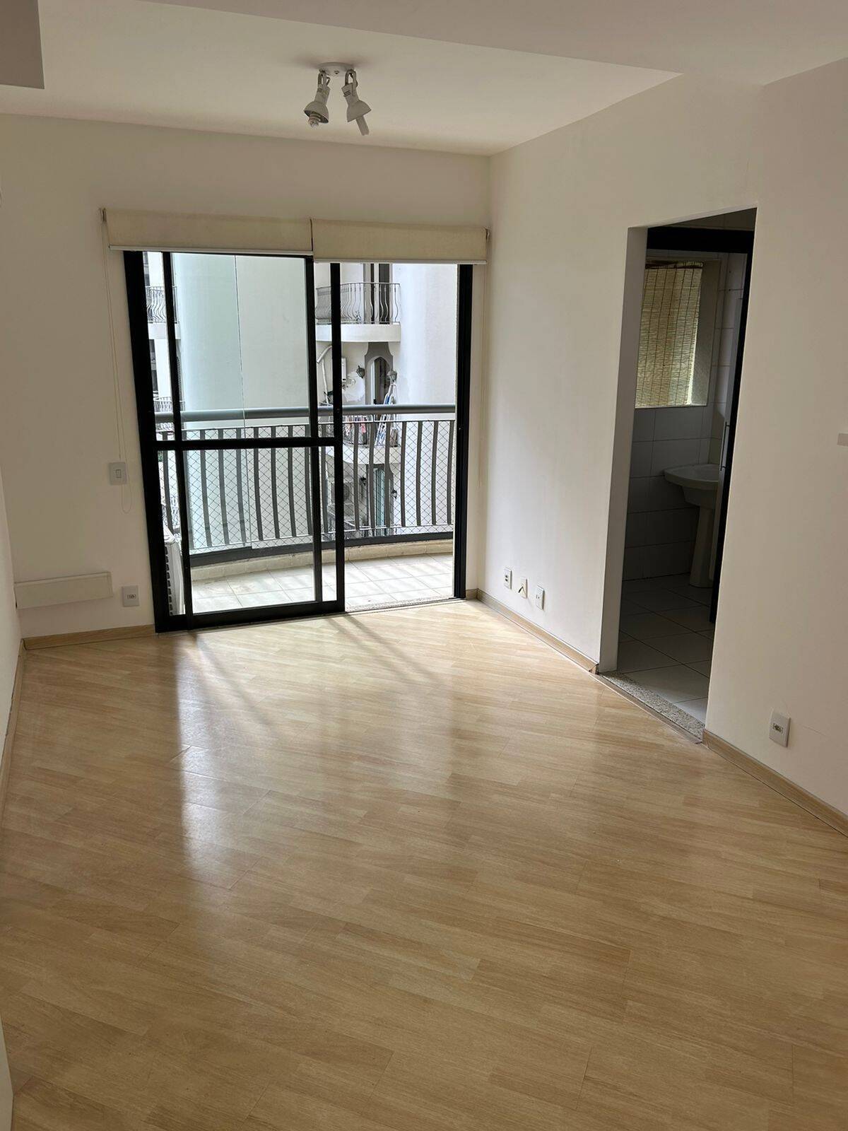 #1528 - Apartamento para Locação em São Paulo - SP