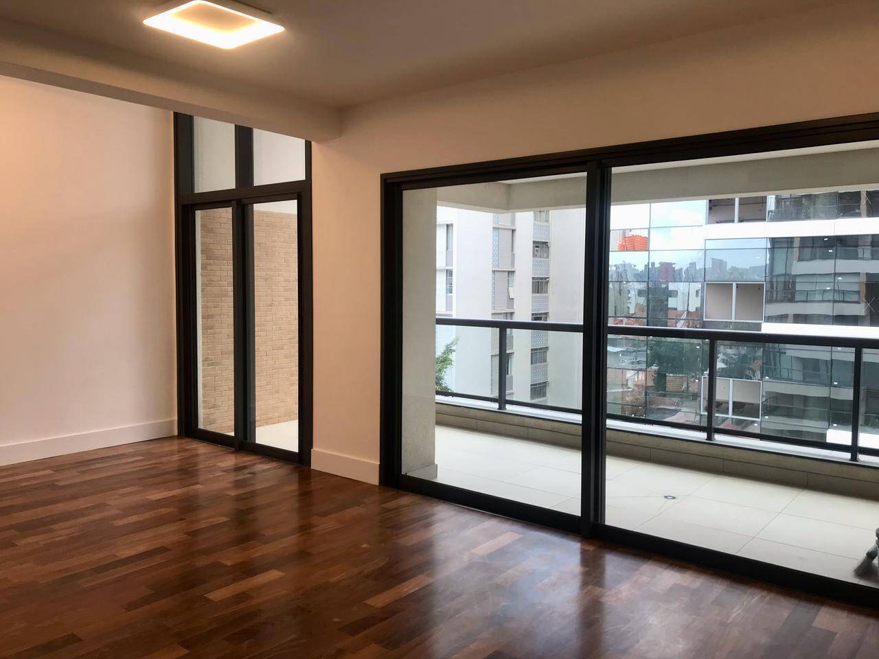 #1586 - Apartamento para Locação em São Paulo - SP