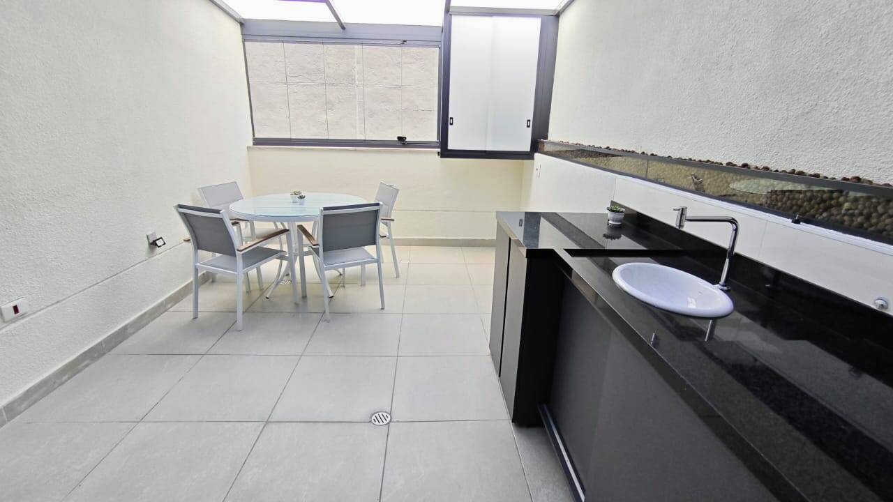 #1712 - Apartamento para Locação em São Paulo - SP