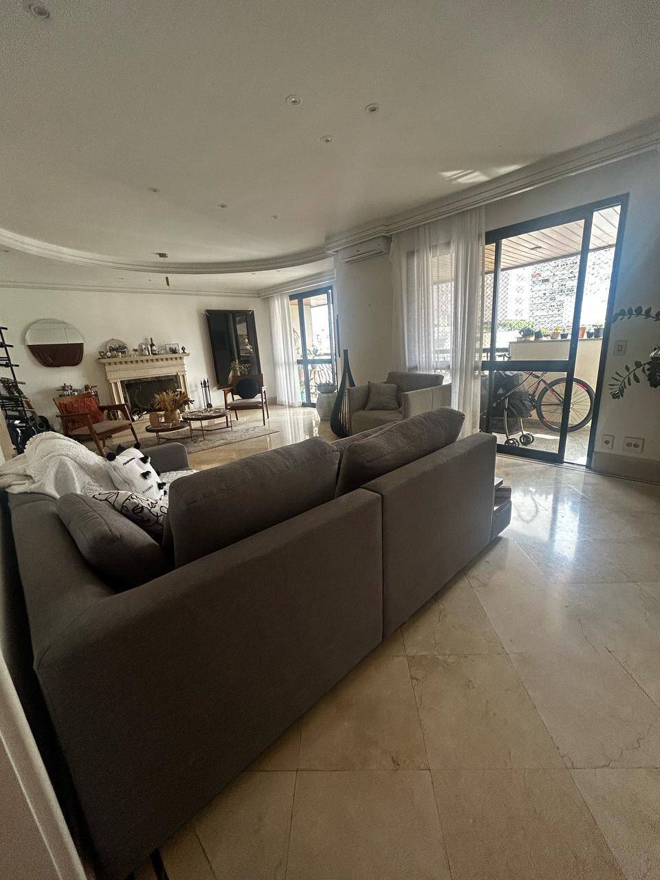 #1793 - Apartamento para Locação em São Paulo - SP