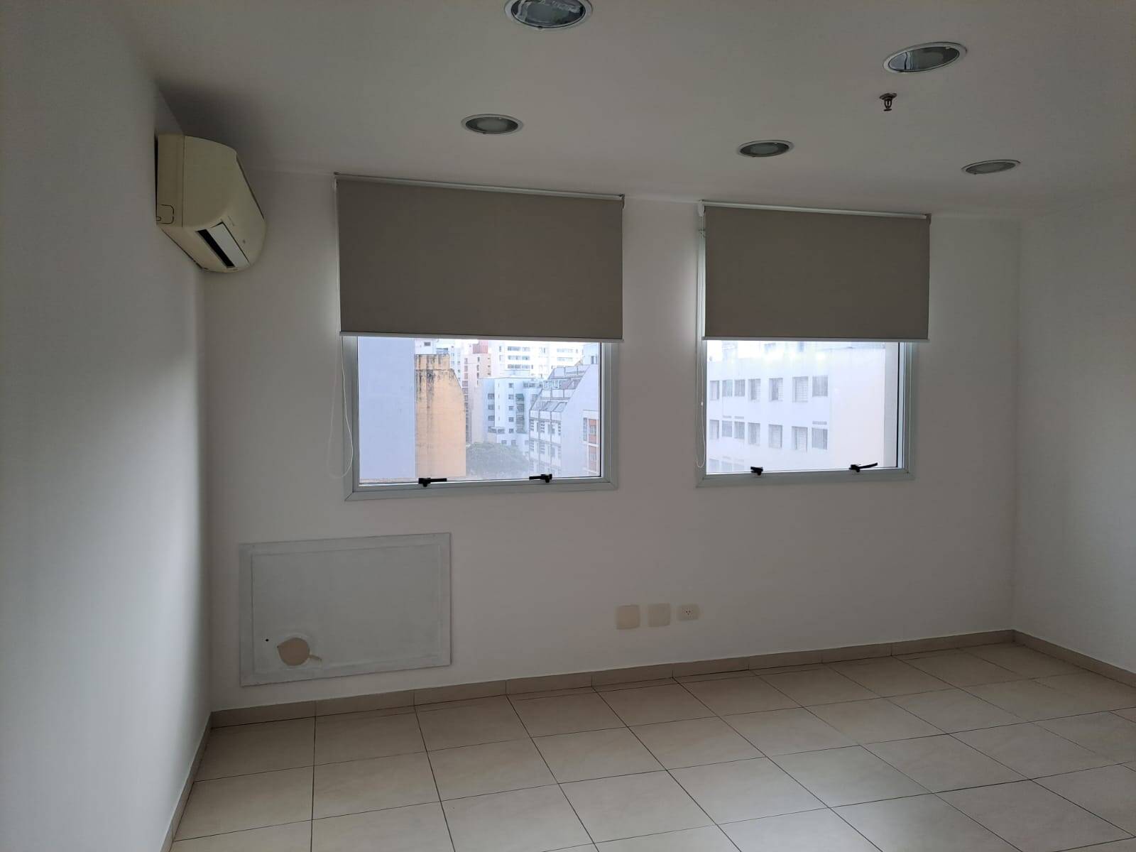 #1863 - Sala para Venda em São Paulo - SP