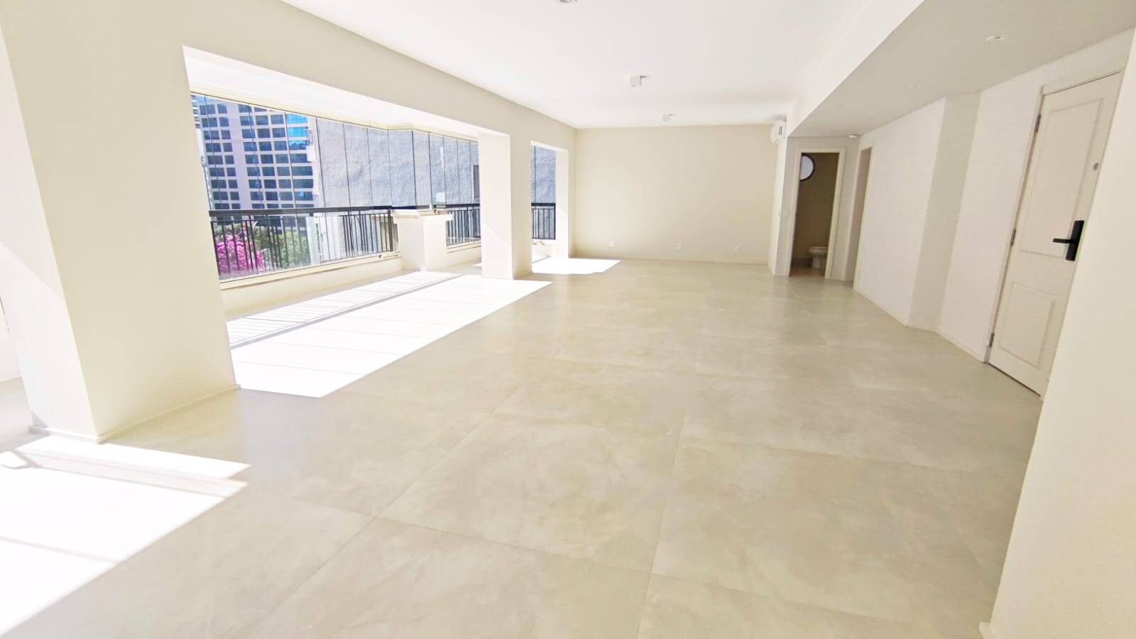 #1903 - Apartamento para Venda em São Paulo - SP