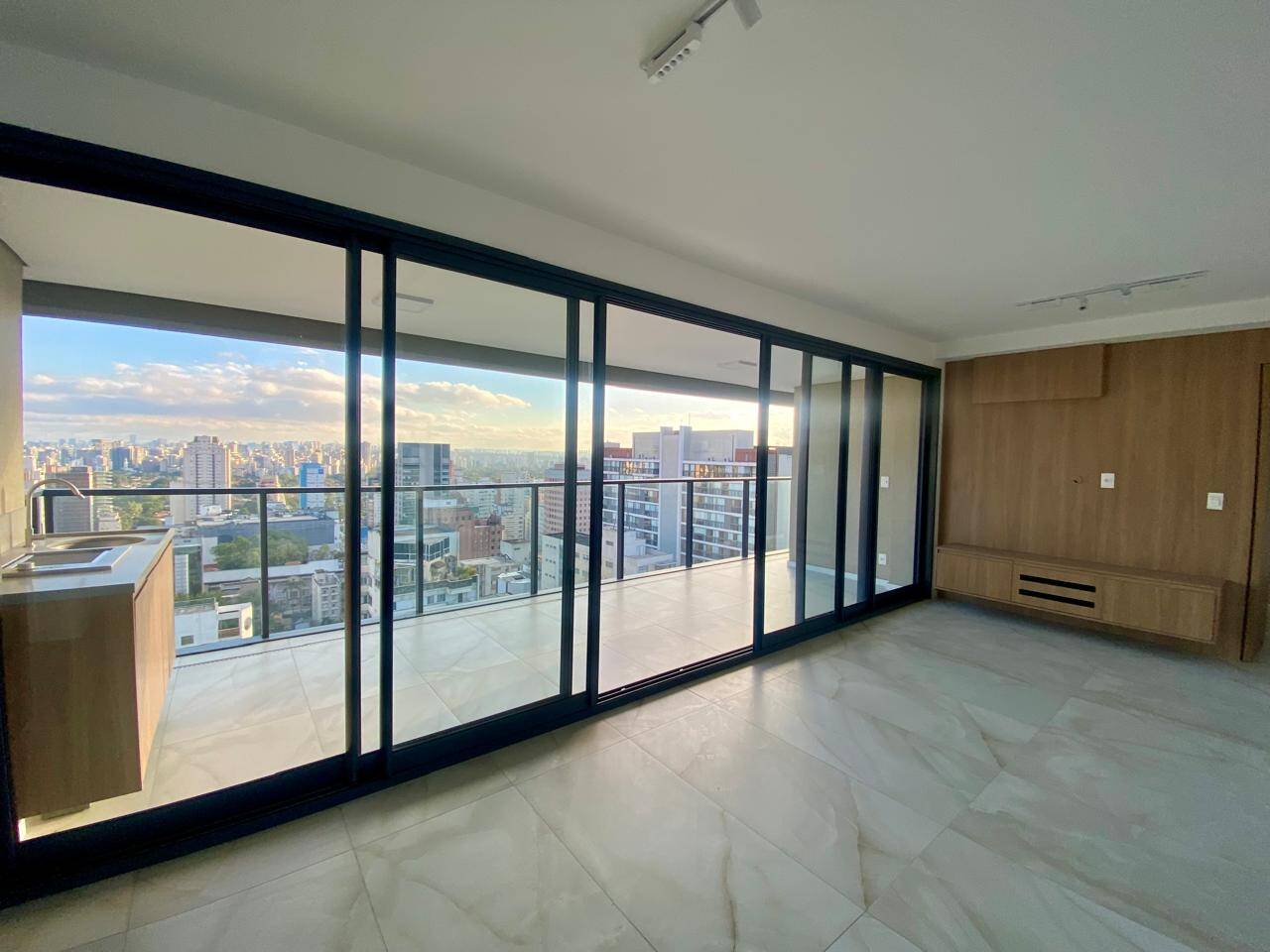 #1895 - Apartamento para Locação em São Paulo - SP